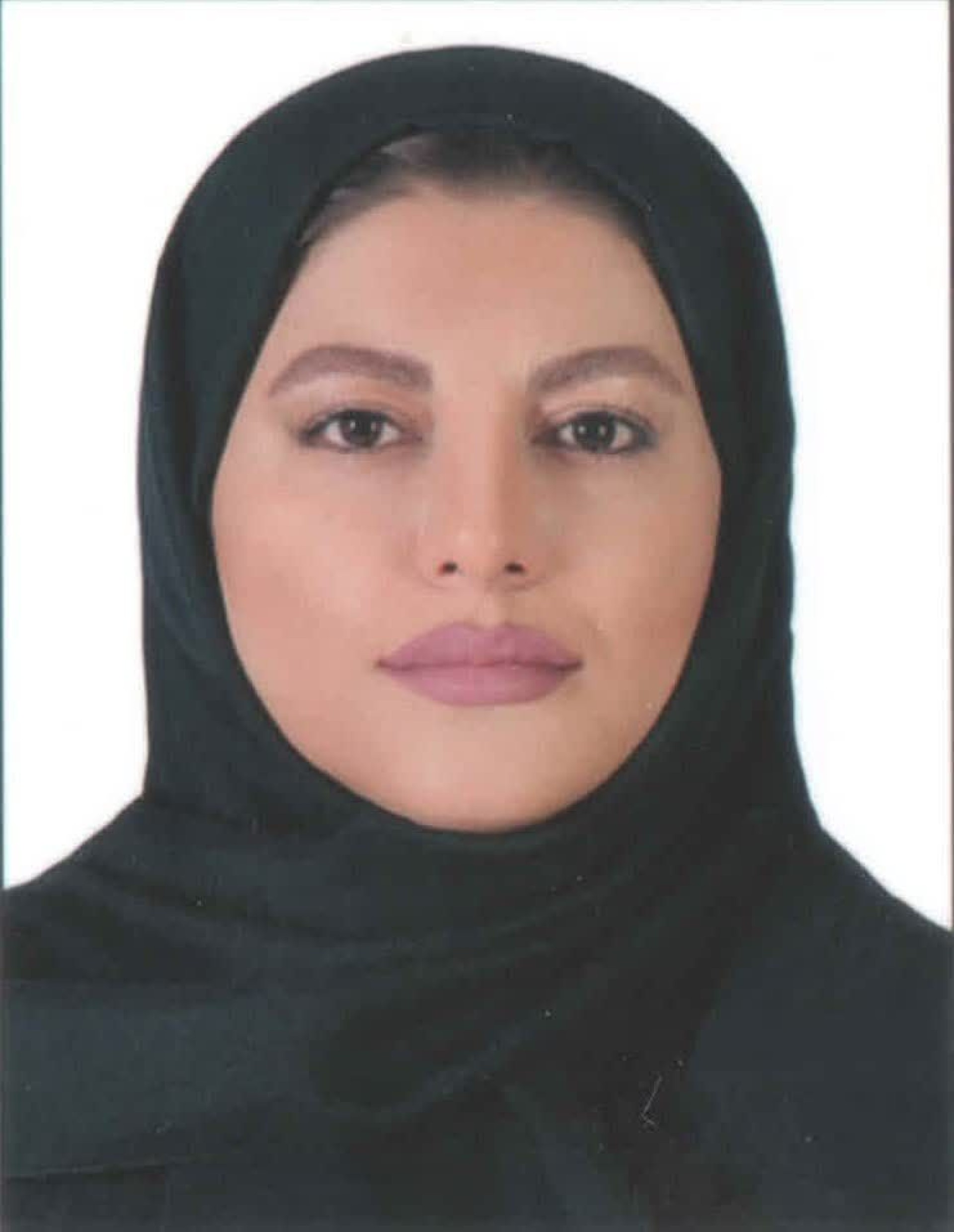 زهرا میرزایی
